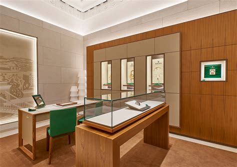 petite rolex boutique budapest